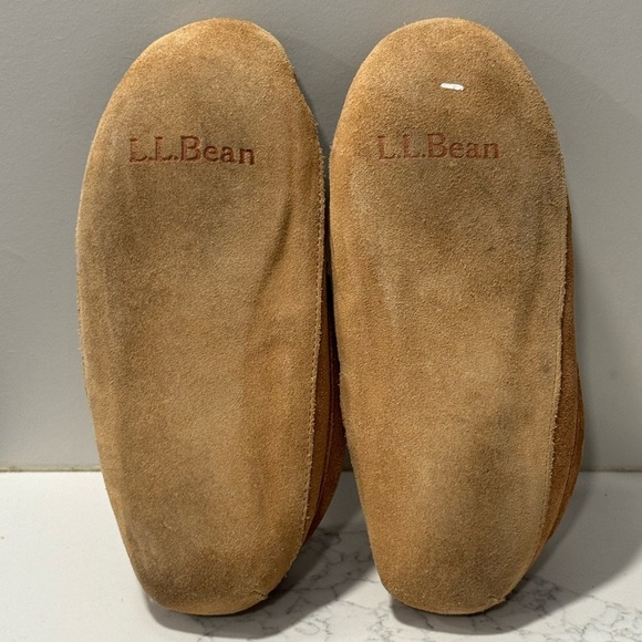 L.L Bean Kids Suede Sherpa Lined Slippers - Picture 7 of 8